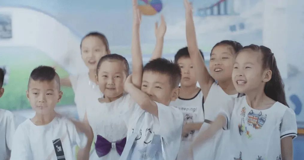 QMH官网丨每天一杯奶，幸福健全喝出来。。