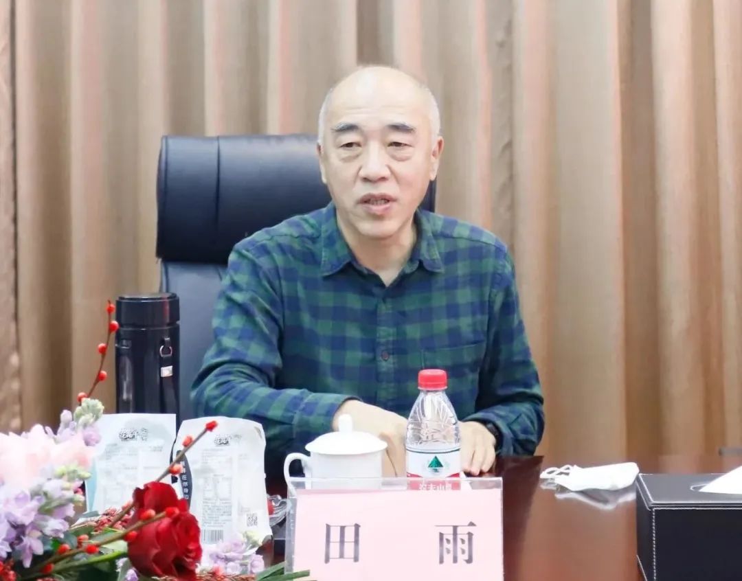 新年开新局 合作促发展丨佳木斯市委常委、副市长闫志刚一行光临QMH官网乳业集团及佳田企业调查座谈