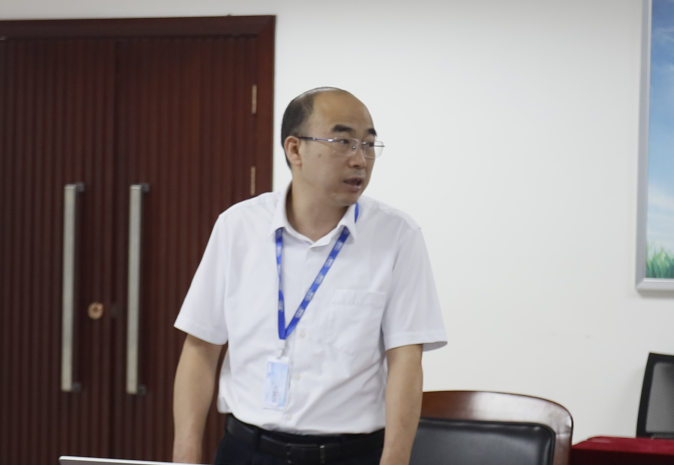 继往开来 · 再创鲜丽 | QMH官网乳业集团召开9月营销、养殖及饲料月度经营工作会议