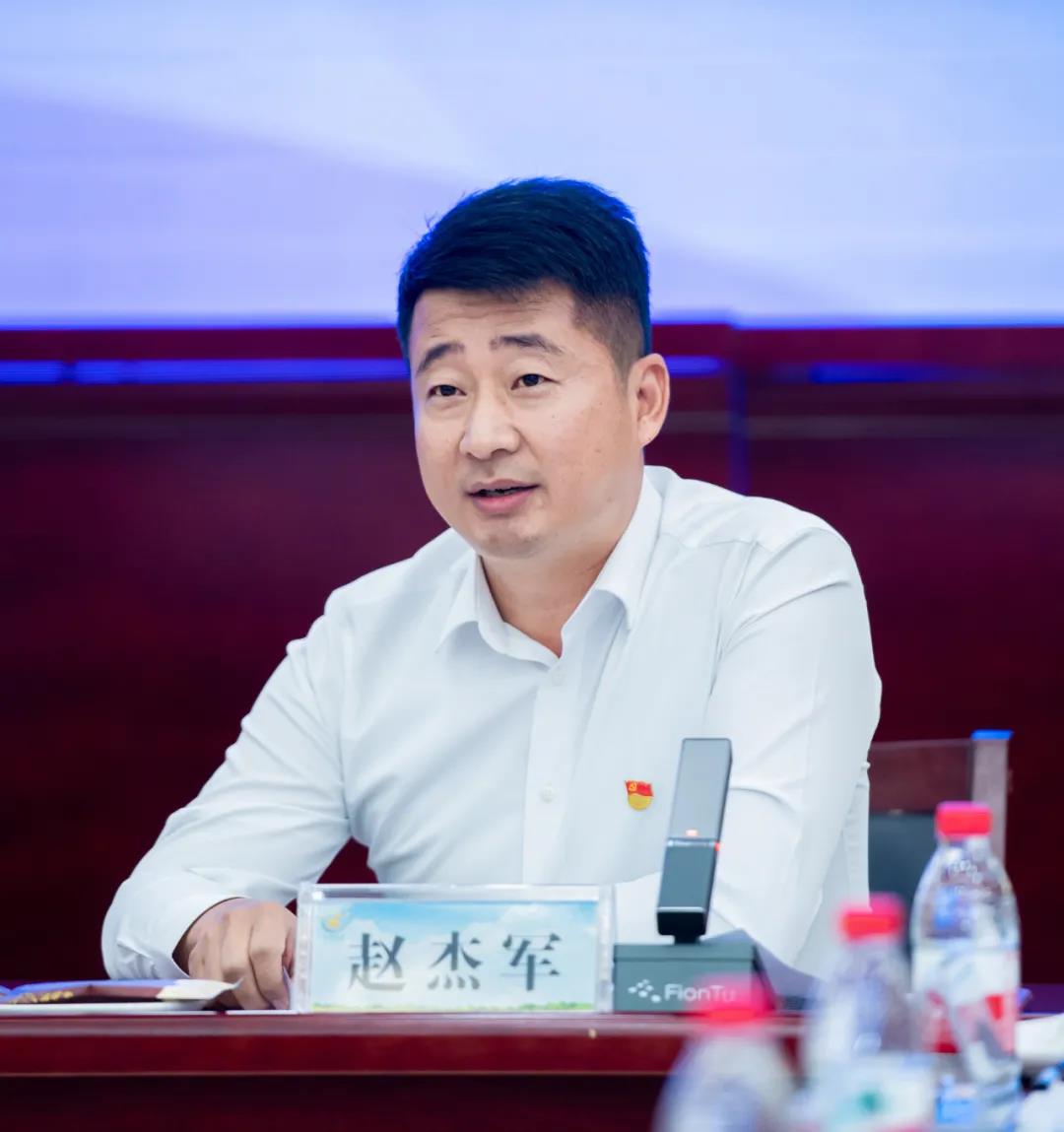 QMH官网| 兰考县人民当局与蒙牛、QMH官网达成战术合作 助力河南奶业高质量发展