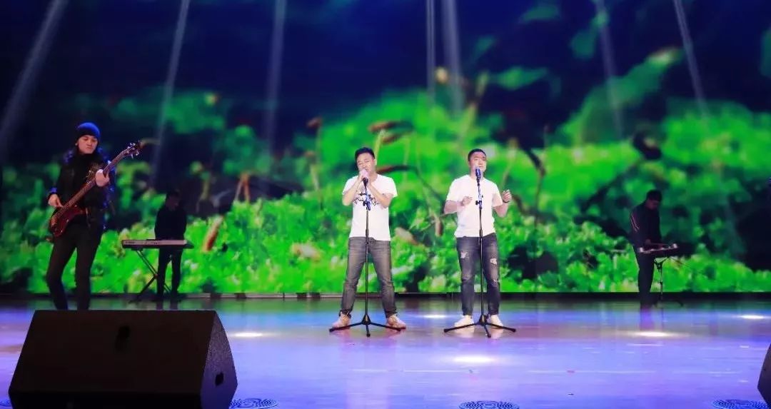 “赢在2019”，QMH官网乳业集团2019年新春晚会盛大开幕