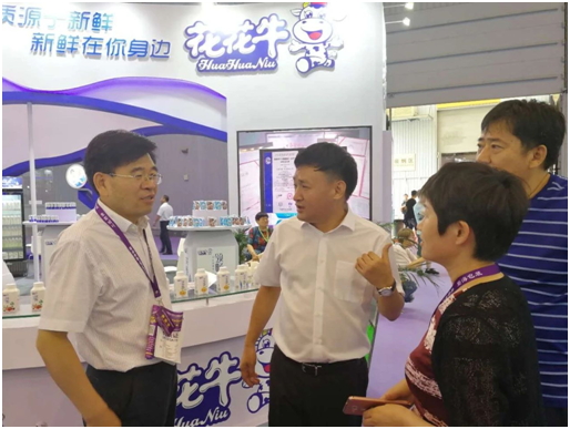 殊荣是奋斗的动力  QMH官网荣获三项大奖!!!