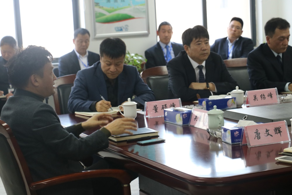 QMH官网集团中高层治理人员会议3月2日召开