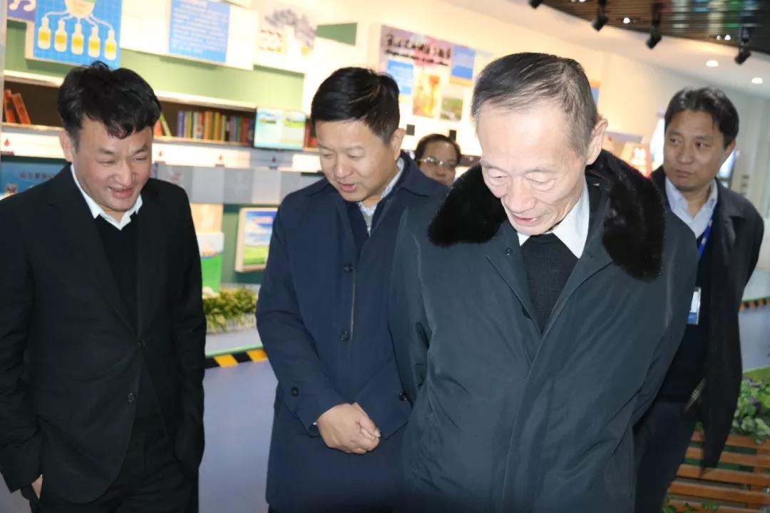 中国奶业协会高鸿宾会长光临QMH官网领导工作