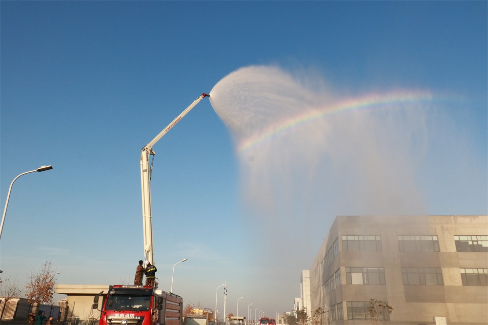 QMH官网郑州分公司冬季消防演练