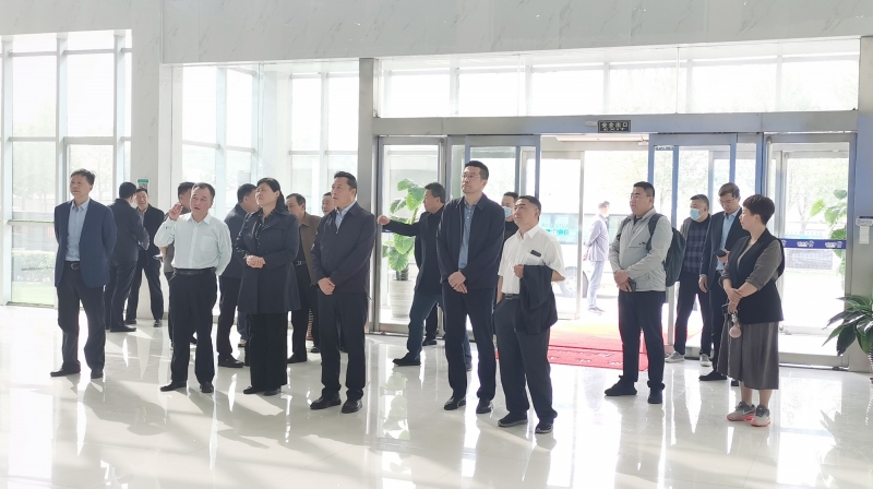 QMH官网丨沈阳市人大常委会副主任曹鹏一行光临花花５鞑樽