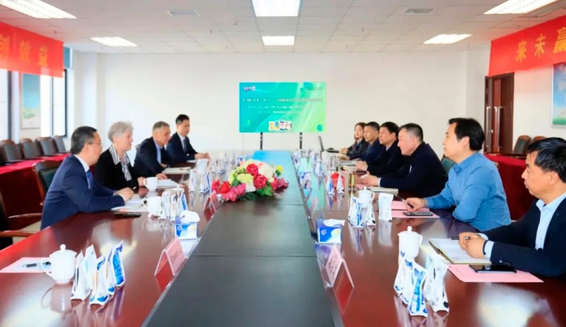 深入合作互换 互信共赢发展丨瑞典爱克林公司首席执行官 Ms.Marie Samuelsson 一行光临QMH官网乳业